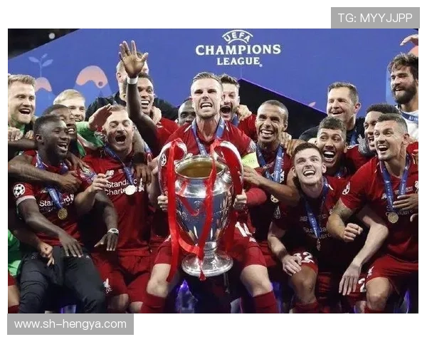 希勒评英超25轮最佳阵容星耀